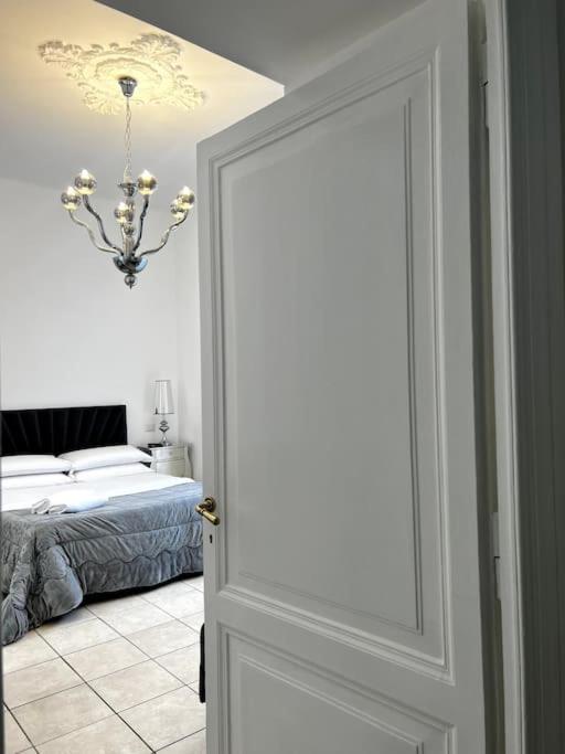 רומא Hotel Virginia Apartaments - Stazione Termini מראה חיצוני תמונה