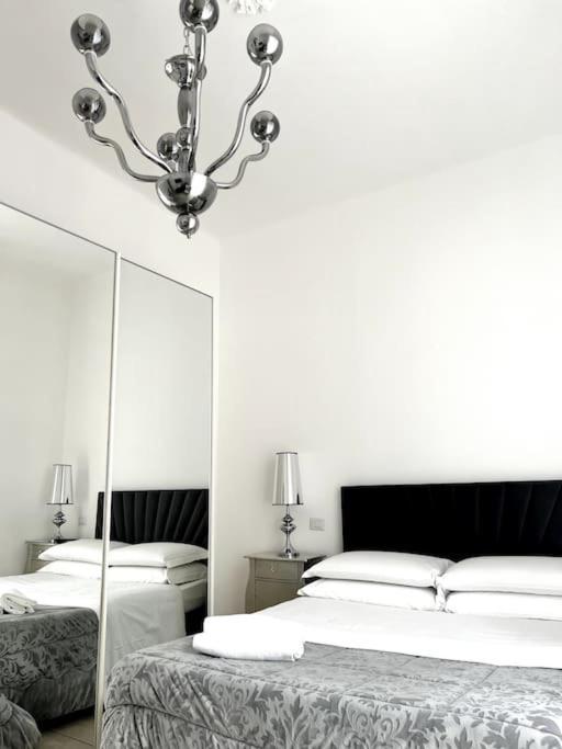 רומא Hotel Virginia Apartaments - Stazione Termini מראה חיצוני תמונה