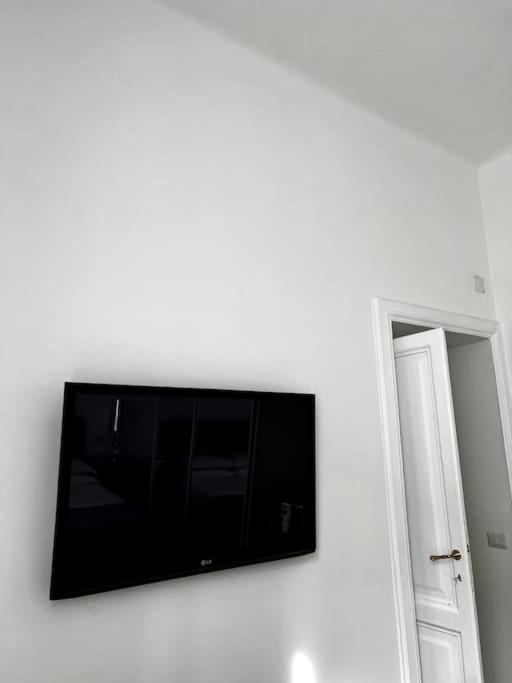 רומא Hotel Virginia Apartaments - Stazione Termini מראה חיצוני תמונה