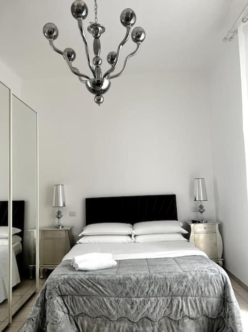 רומא Hotel Virginia Apartaments - Stazione Termini מראה חיצוני תמונה