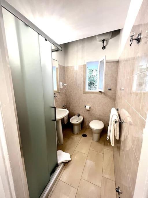 רומא Hotel Virginia Apartaments - Stazione Termini מראה חיצוני תמונה