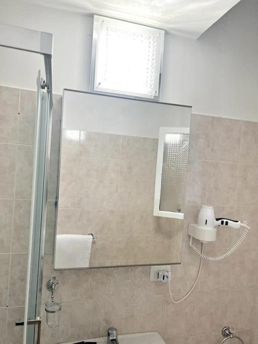 רומא Hotel Virginia Apartaments - Stazione Termini מראה חיצוני תמונה